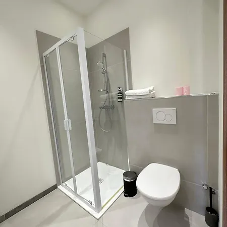 Maison De Confort A Et A 10 Minutes A Pied De La Κάννες