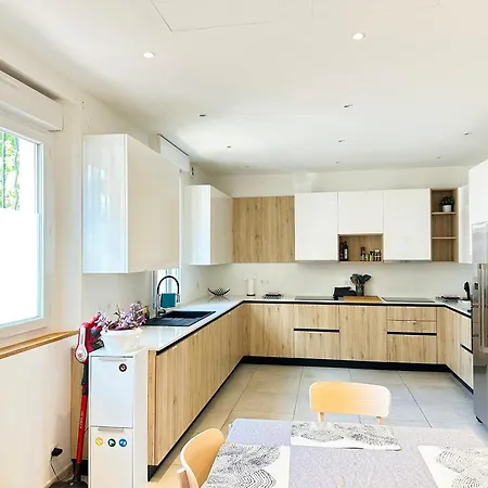 Maison De Confort A Et A 10 Minutes A Pied De La * Κάννες