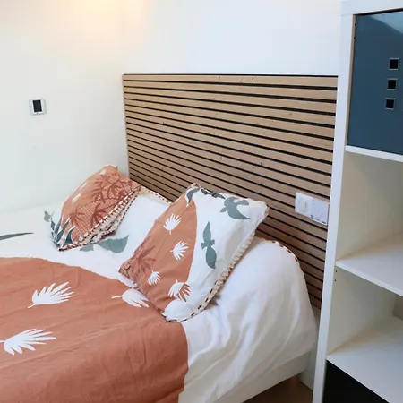 Maison De Confort A Et A 10 Minutes A Pied De La Ferienhaus *