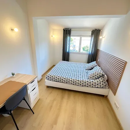 Maison De Confort A Et A 10 Minutes A Pied De La بيت للعطل كان