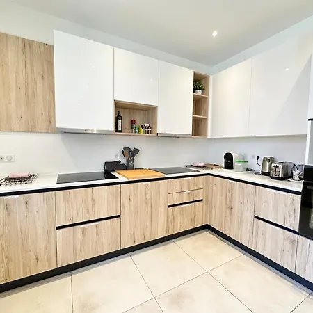 Maison De Confort A Et A 10 Minutes A Pied De La