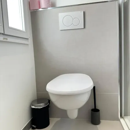 Maison De Confort A Et A 10 Minutes A Pied De La