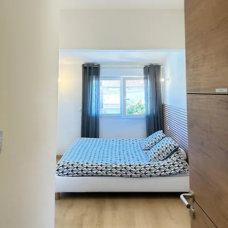 Maison De Confort A Et A 10 Minutes A Pied De La Ferienhaus *