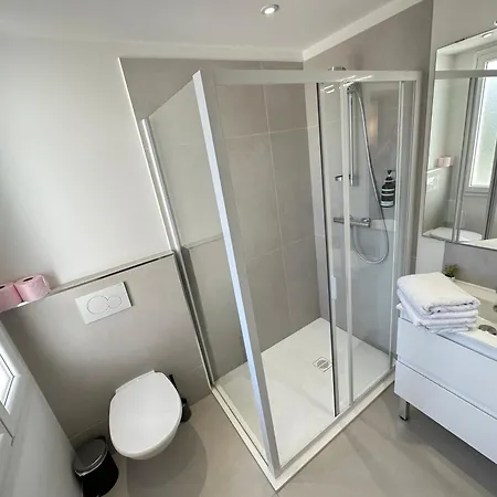 Maison De Confort A Et A 10 Minutes A Pied De La * Cannes