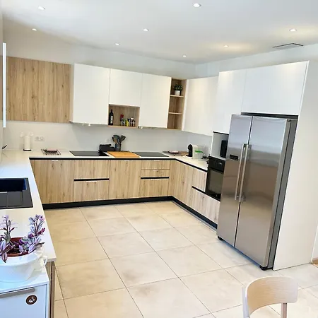 Ferienhaus Maison De Confort A Et A 10 Minutes A Pied De La Cannes