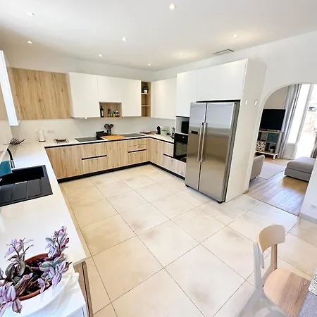 Maison De Confort A Et A 10 Minutes A Pied De La *