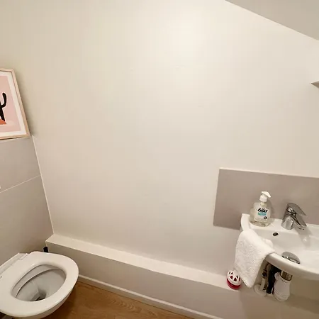 Maison De Confort A Et A 10 Minutes A Pied De La *