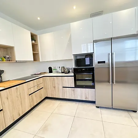 Prázdninový dům Maison De Confort A Et A 10 Minutes A Pied De La