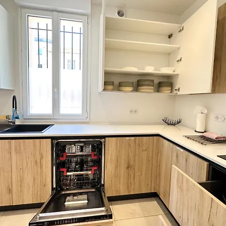 Holiday home Maison De Confort A Et A 10 Minutes A Pied De La *